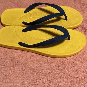 CROCS Vibrant Yellow Sandals with Navy Straps